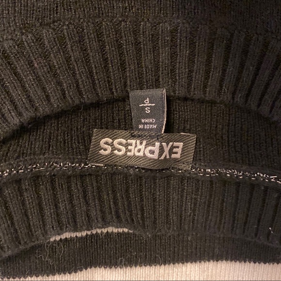 Express Sweater 🖤🤍 - Picture 4 of 7